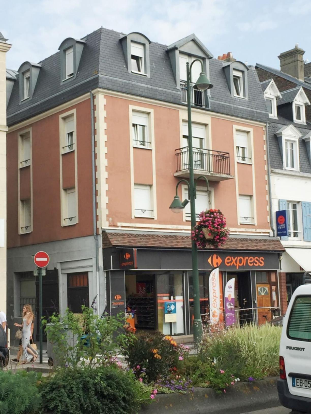 Les Quais De Trouville Trouville-sur-Mer Exterior foto